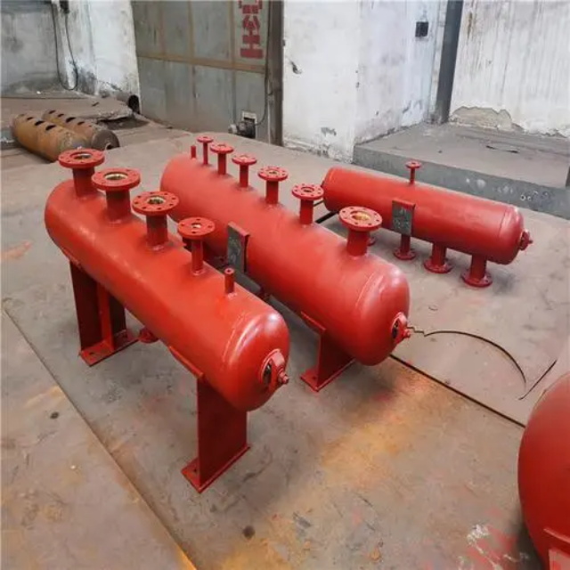 金平分集水器安装高度